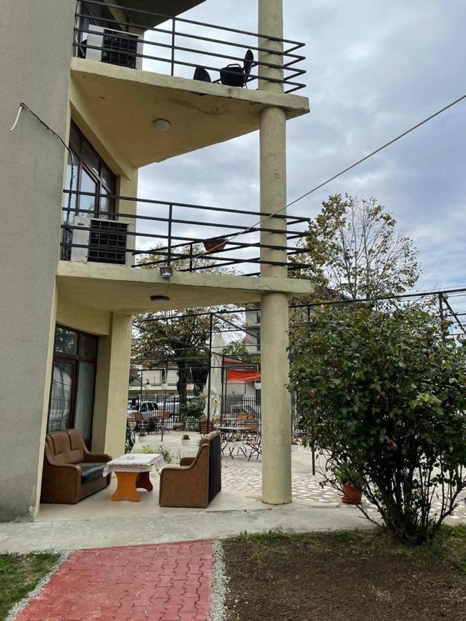 Vila George เอโฟรีเอซูด ภายนอก รูปภาพ